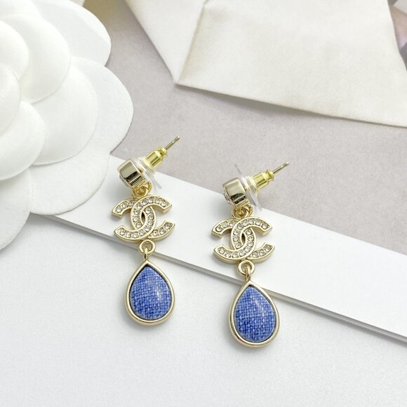 Chanel earrings - Picture 2 of 5